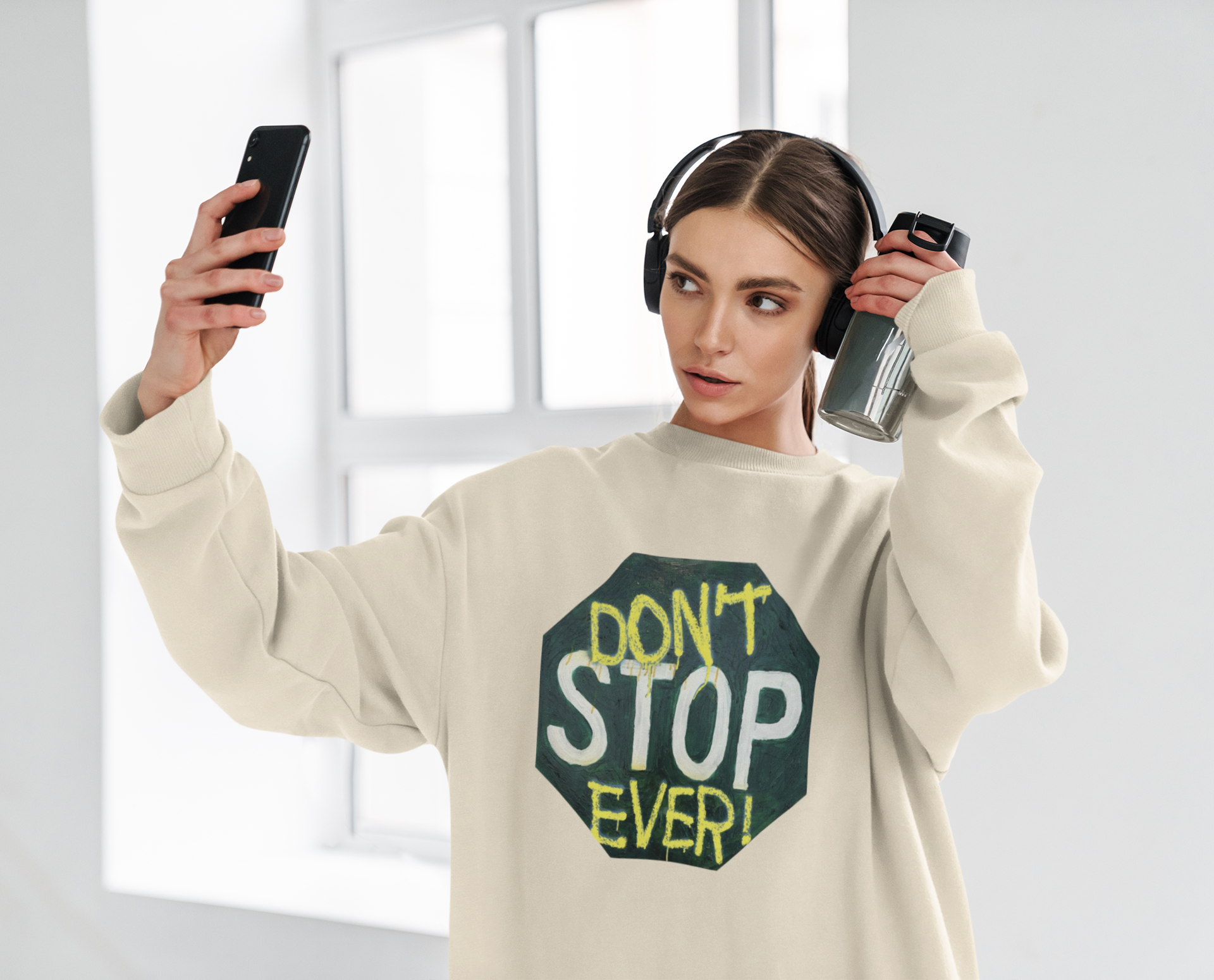 Don’t stop ever- Unisex Heavy Blend™ Crewneck Sweatshirt