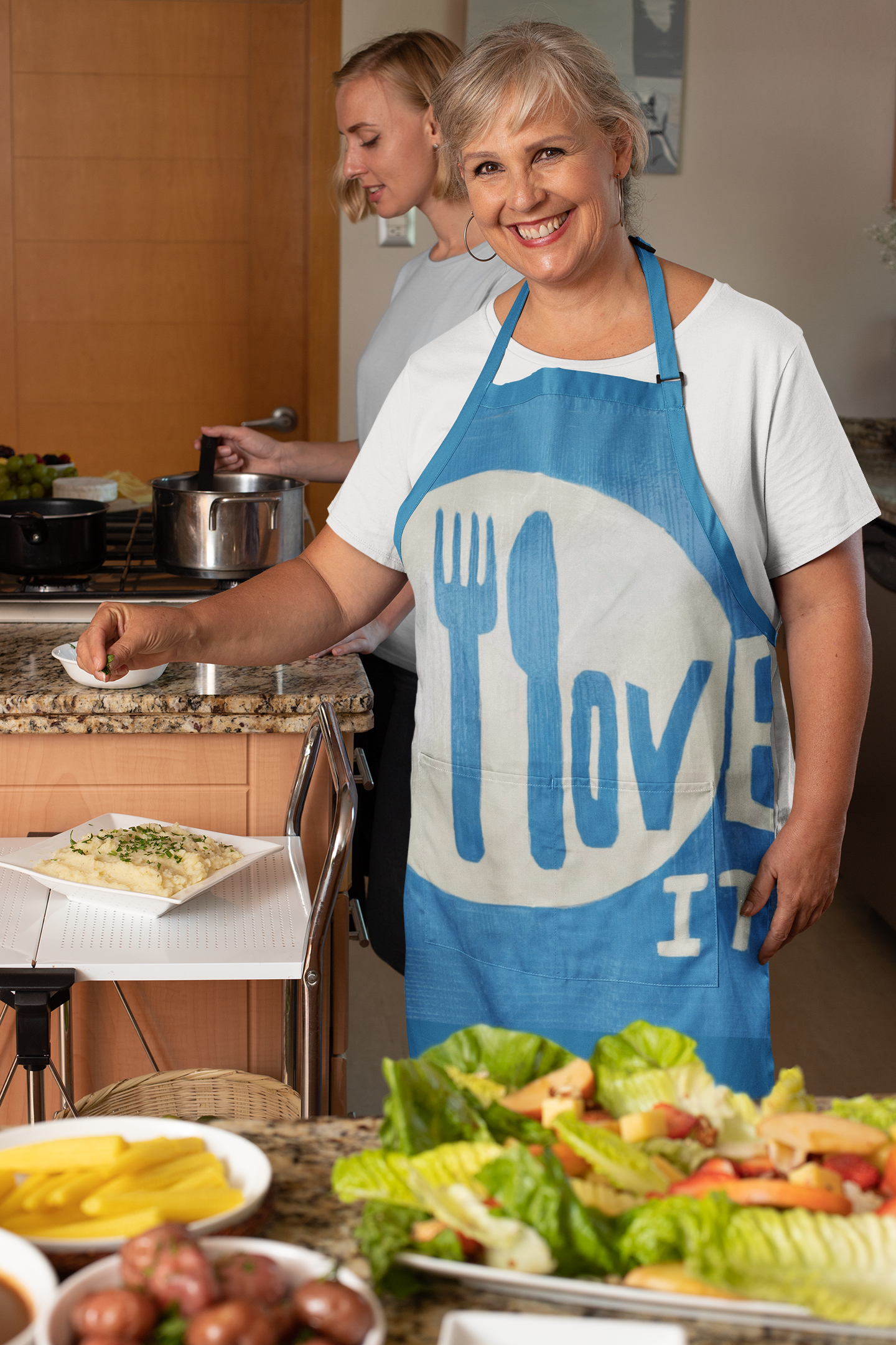 I love it -Apron (AOP)